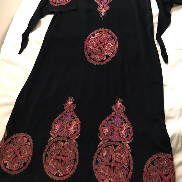 Abaya - Picture 2 of 3